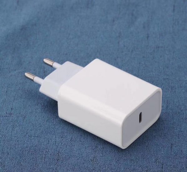 AWELL UL certification PD 18W USB type c wall charger - Image 3